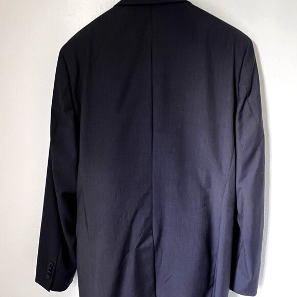 Banana Republic Men's Suit 40R in navy blue - 100% wool. - Picture 2 of 5